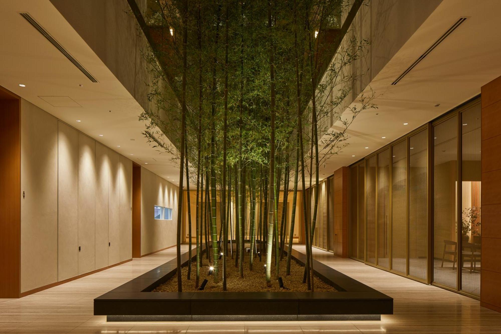 The Kitano Hotel Токио Екстериор снимка